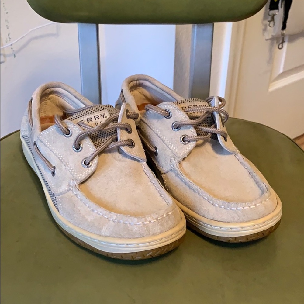 Sperry boat shoes
